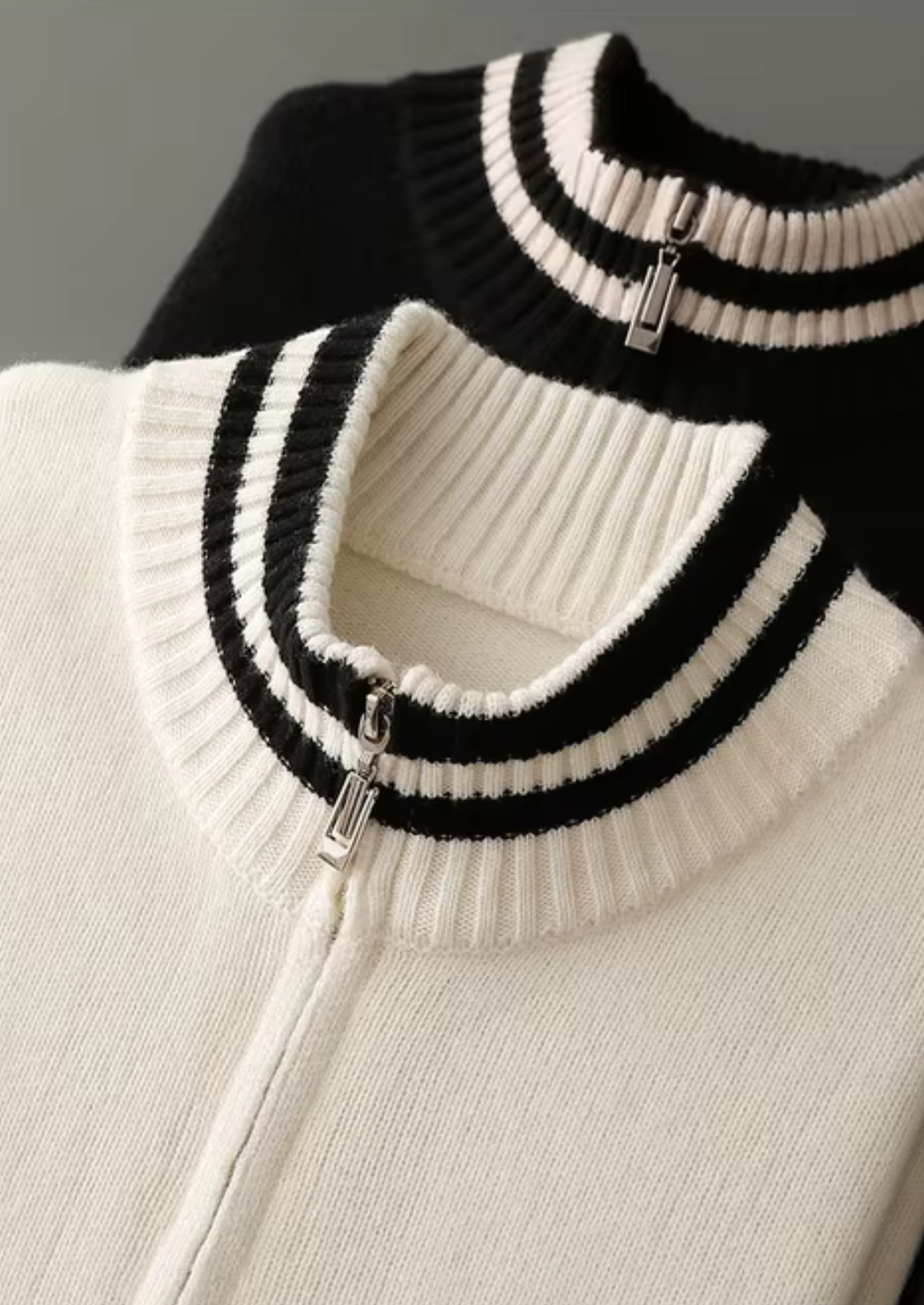 Men’s Two-Tone Collar Zip Knit Cardigan