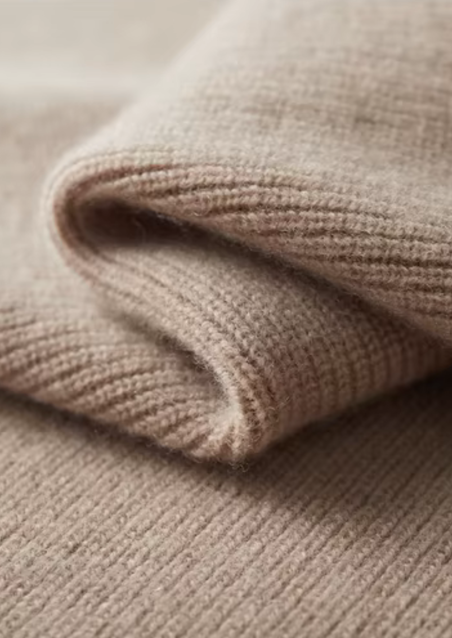 Men’s Two-Tone Zip Polo Knit Sweater