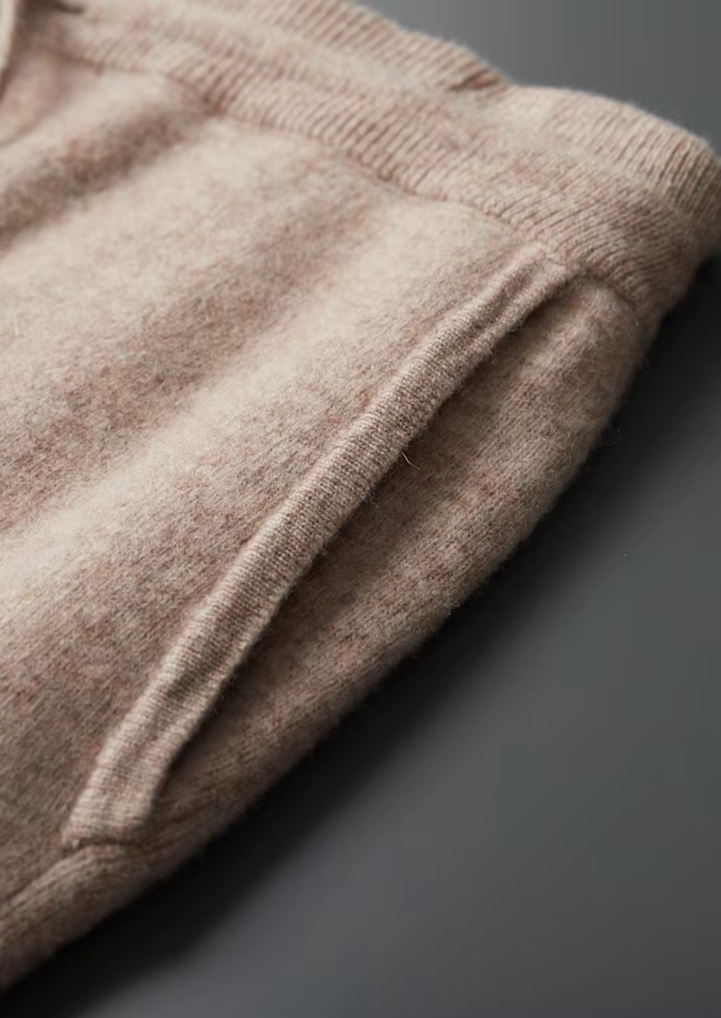 Men’s Drawstring Straight-Leg Pants Knit